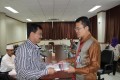 Penyerahan LHP kepada Bupati Aceh Jaya pada tanggal 23 September 2011 oleh Plt.Kepala Perwakilan Beni Ruslandi