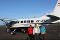 Kepala Sub Auditorat Aceh II, Johny Indra Kencana, dan Pegawai Melakukan Perjalanan Dinas ke Pulau Simeleu Bulan November 2011 Dengan Menggunakan Pesawat Kecil